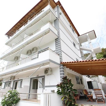 Hotel Erviliano Borsh Exterior foto