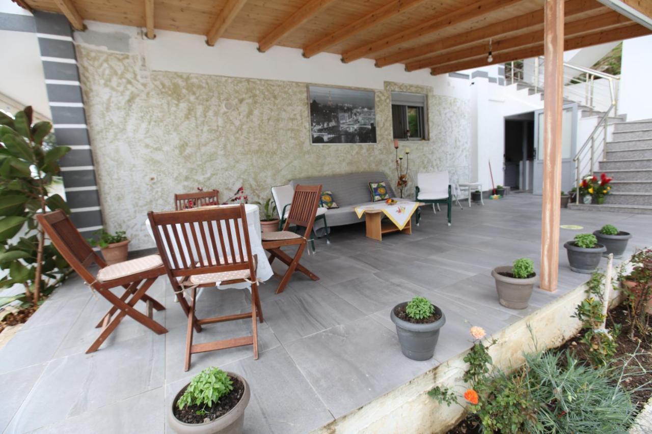 Hotel Erviliano Borsh Exterior foto